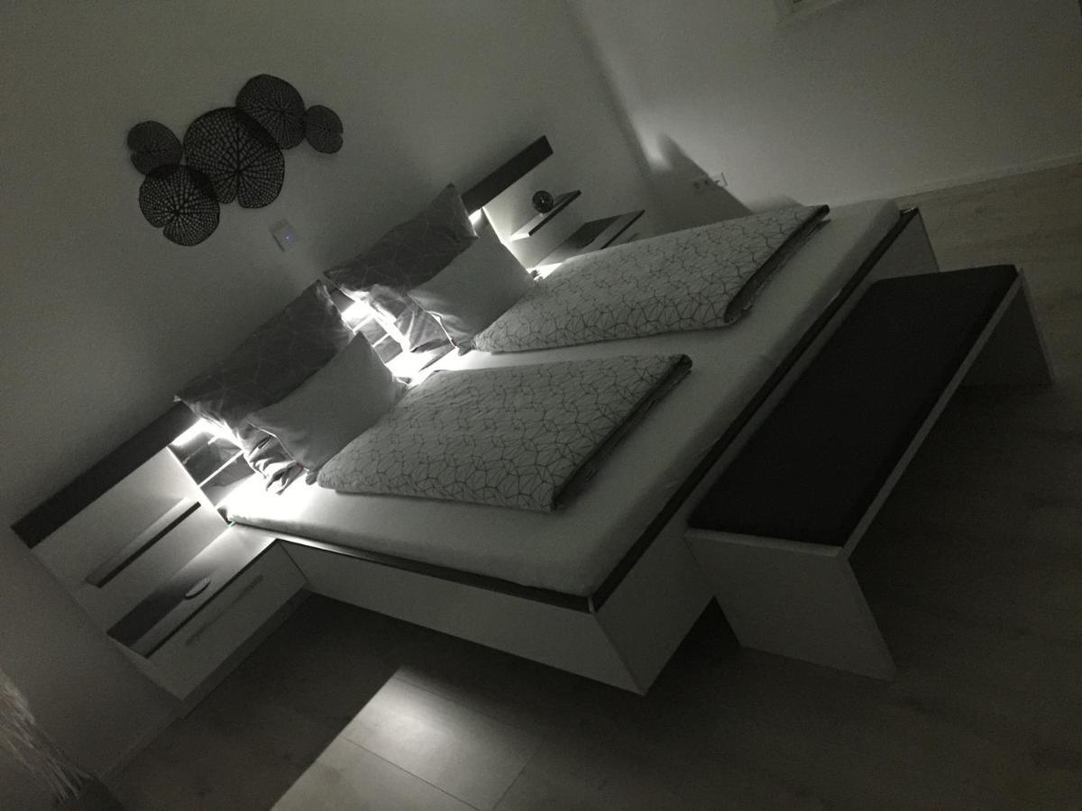 Ferienwohnung Black White Раублінґ Екстер'єр фото